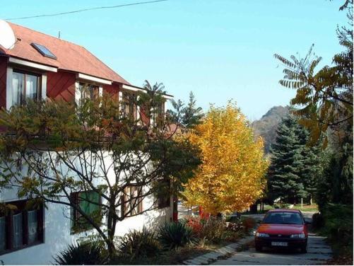 Vadregeny Panzio Bed & Breakfast Esztergom Exterior photo